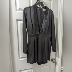 Black Deep.v Neck shorts Romper